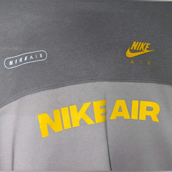Nike Air Crewneck - Picture 5 of 6